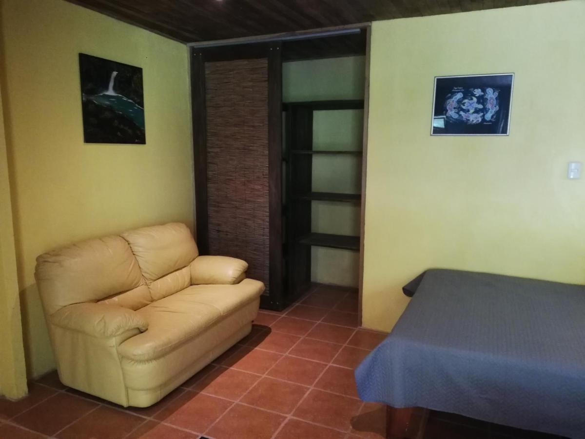 Bed and Breakfast Mundo Goub'Art Cabuya  Habitación foto
